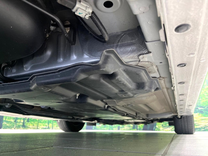 2022 Nissan Note 6AA-E13 (UW-6a320fc95c0e5)[25]