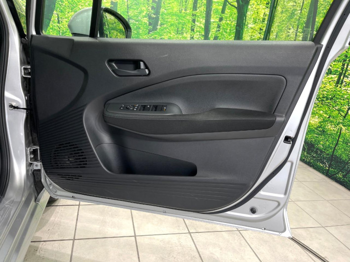 2022 Nissan Note 6AA-E13 (UW-6a320fc95c0e5)[26]