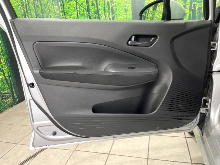 2022 Nissan Note 6AA-E13 (UW-6a320fc95c0e5)[24]