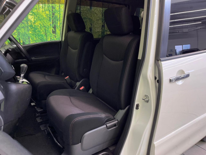 2011 Nissan Serena DBA-FC26 (UW-6a320fcbe505f)[27]