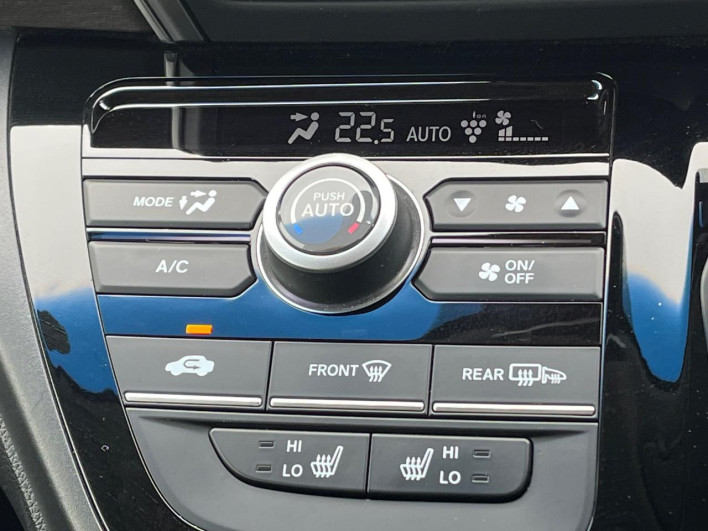 2017 Honda Freed hybrid DAA-GB7 (UW-6a320fd64ada0)[9]