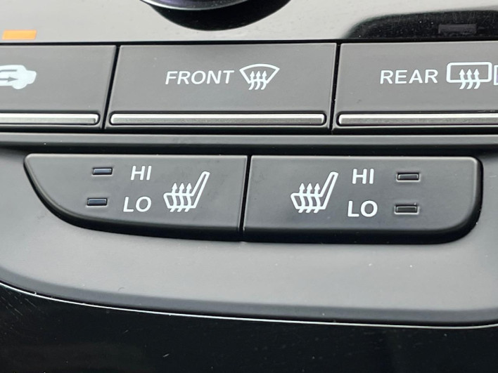 2017 Honda Freed hybrid DAA-GB7 (UW-6a320fd64ada0)[10]