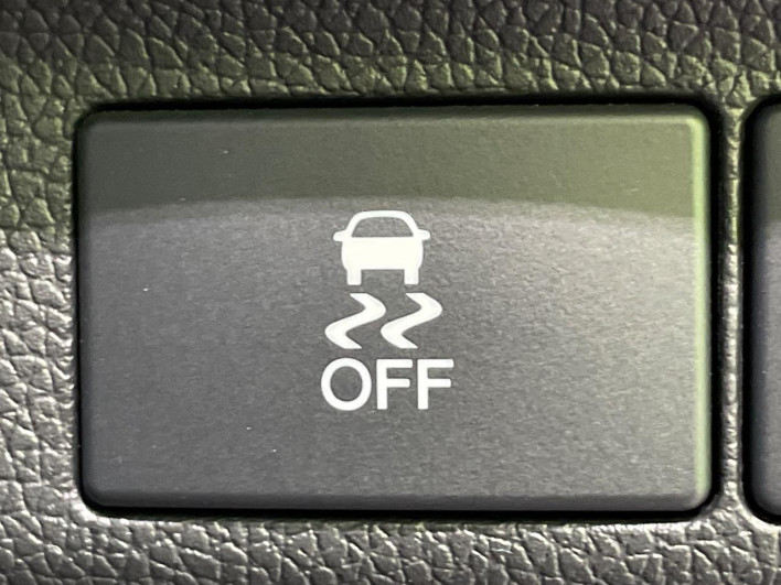 2020 Honda Freed hybrid 6AA-GB7 (UW-6a320fd6e2570)[9]