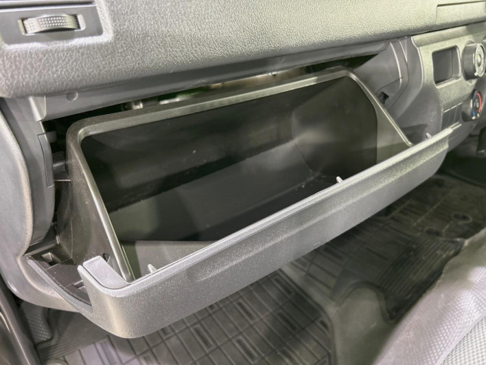 2023 Toyota Hiace Van 3DF-GDH201V (UW-6a320fda07120)[27]