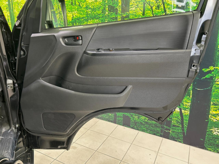 2023 Toyota Hiace Van 3DF-GDH201V (UW-6a320fda07120)[29]