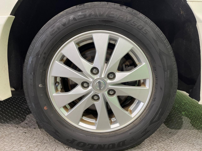 2017 Nissan Serena DAA-GFNC27 (UW-6a320fe8086be)[10]