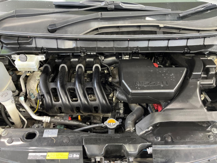 2017 Nissan Serena DAA-GFNC27 (UW-6a320fe8086be)[4]