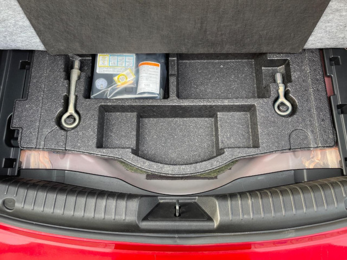 2015 Mazda Atenza Sedan LDA-GJ2FP (UW-6a320fea66795)[26]