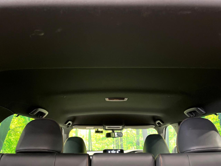 2023 Mitsubishi OUTLANDER PHEV 5LA-GN0W (UW-6a320fecaf2bc)[22]