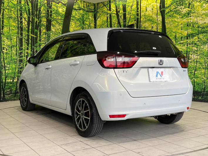 2020 Honda Fit 6AA-GR3 (UW-6a320ff339f77)[19]