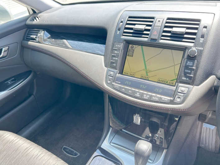 2010 Toyota Crown DBA-GRS200 (UW-6a320ff423129)[11]