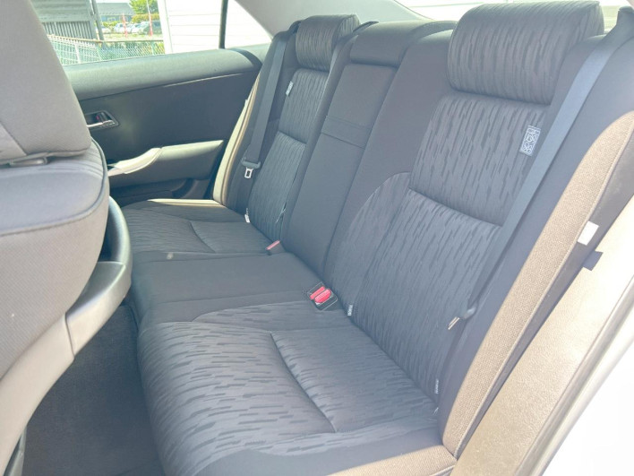 2010 Toyota Crown DBA-GRS200 (UW-6a320ff423129)[20]