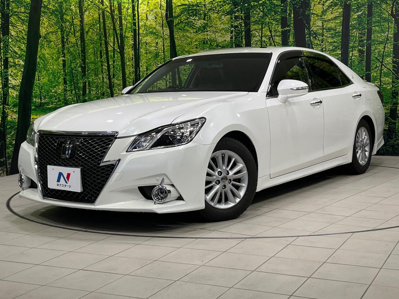2013 Toyota Crown DBA-GRS211