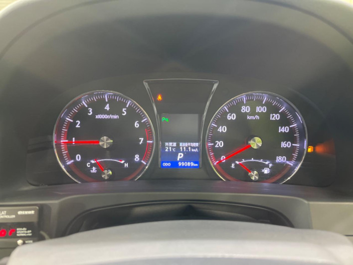 2013 Toyota Crown DBA-GRS211 (UW-6a320ff49b7ff)[22]