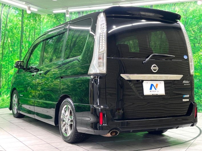 2013 Nissan Serena DAA-HC26 (UW-6a321004e12ec)[7]