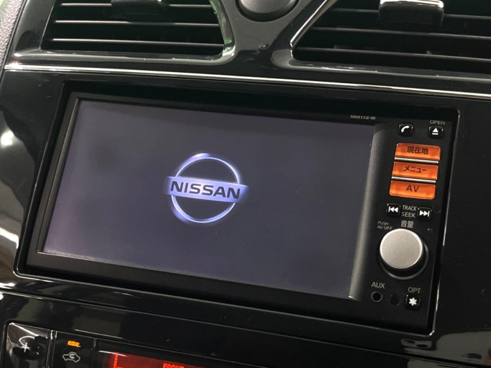 2013 Nissan Serena DAA-HC26 (UW-6a321004e12ec)[28]