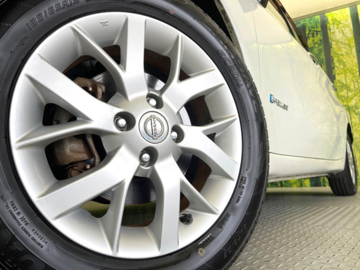 2016 Nissan Note DAA-HE12 (UW-6a321005a1894)[15]