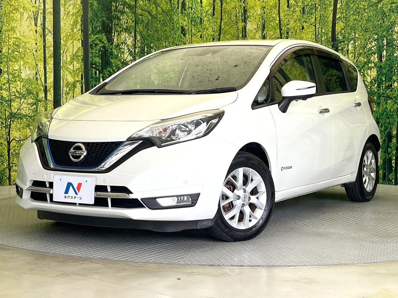 2016 Nissan Note DAA-HE12