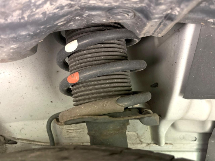 2016 Nissan Note DAA-HE12 (UW-6a321005a1894)[6]