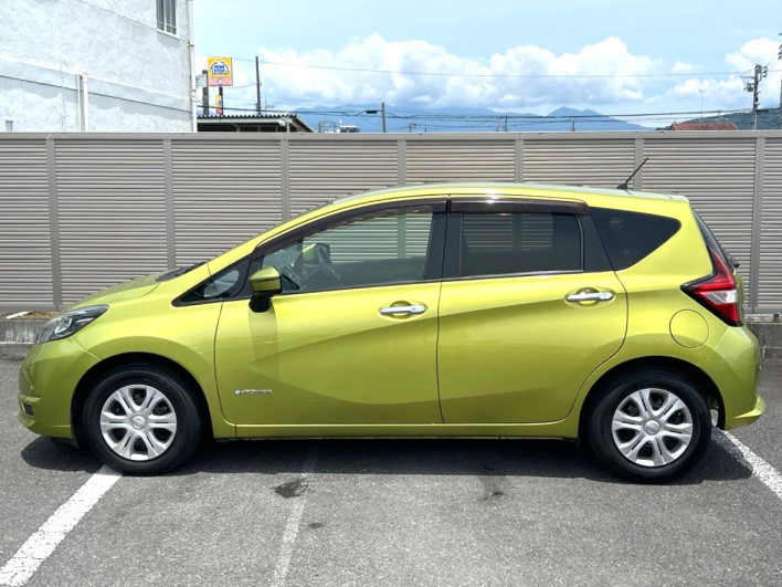 2017 Nissan Note DAA-HE12 (UW-6a321006cf18a)[20]