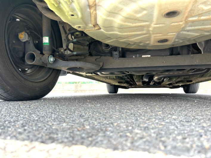 2017 Nissan Note DAA-HE12 (UW-6a321006cf18a)[23]