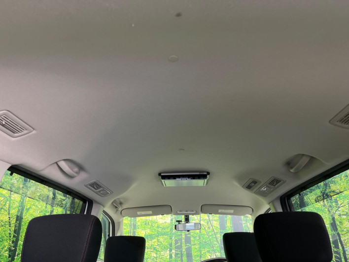 2013 Nissan Serena DAA-HFC26 (UW-6a321012c18e4)[20]