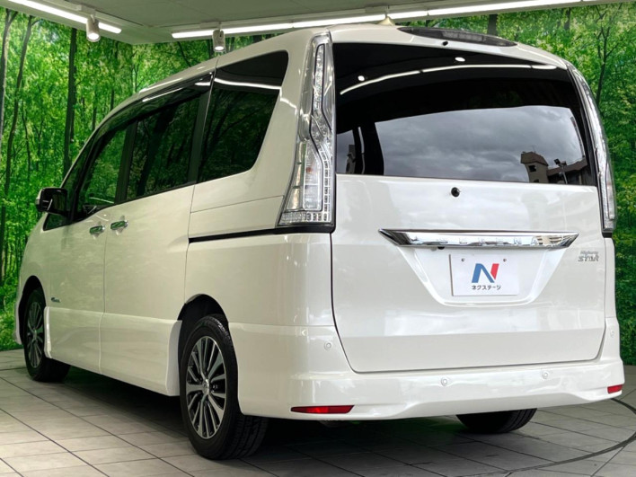 2016 Nissan Serena DAA-HFC26 (UW-6a321015c4e30)[7]