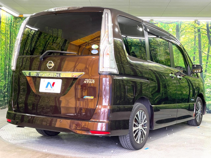 2016 Nissan Serena DAA-HFC26 (UW-6a3210161ac5f)[9]