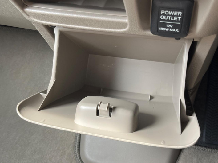 2013 Honda N-BOX DBA-JF1 (UW-6a3210286c1b6)[28]