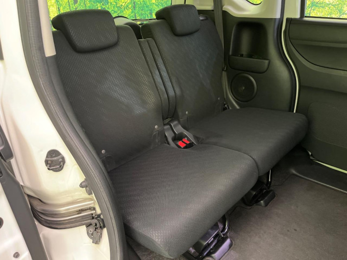 2013 Honda N-BOX CUSTOM DBA-JF1 (UW-6a321029133c9)[22]