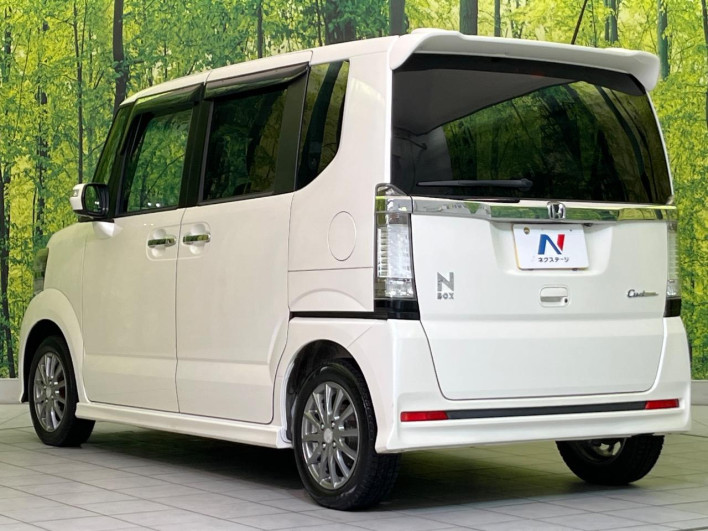 2013 Honda N-BOX CUSTOM DBA-JF1 (UW-6a321029133c9)[10]