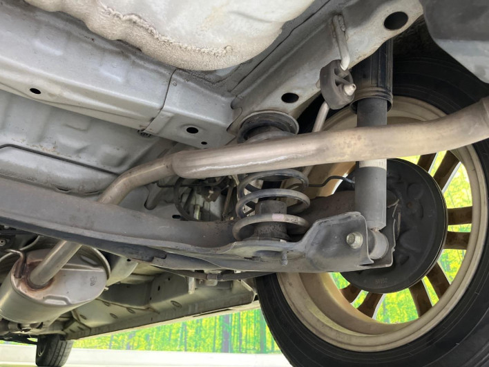 2016 Honda N-BOX CUSTOM DBA-JF1 (UW-6a32102b22f20)[6]