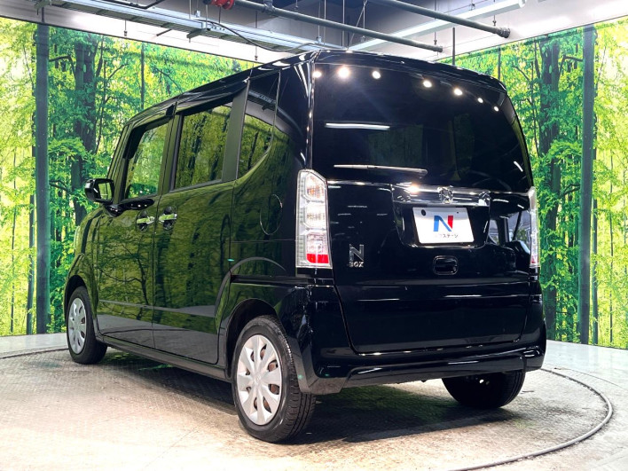 2017 Honda N-BOX DBA-JF1 (UW-6a32102c6a414)[8]