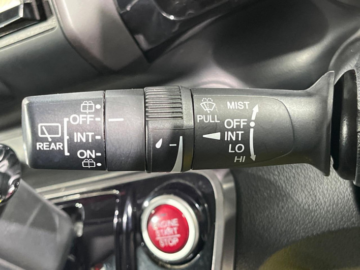 2014 Honda N-BOX CUSTOM DBA-JF1 (UW-6a32102d12f99)[23]