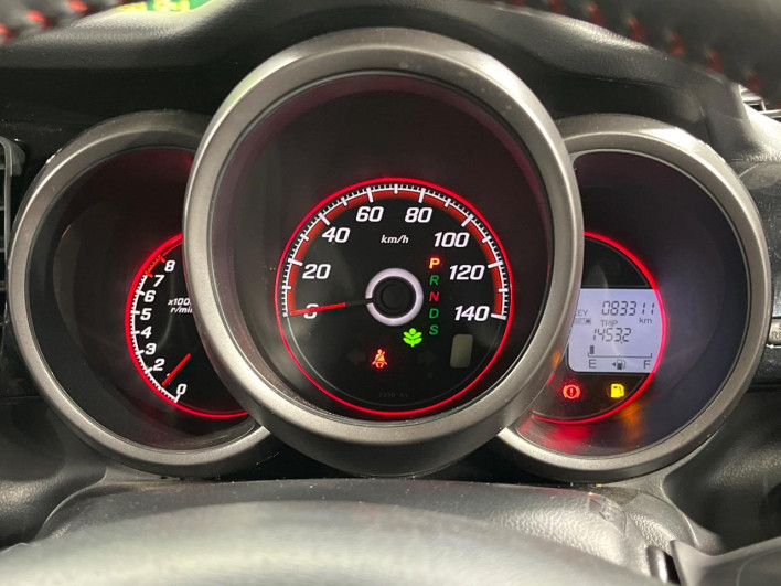2014 Honda N-BOX CUSTOM DBA-JF1 (UW-6a32102d12f99)[28]