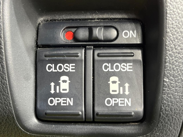 2014 Honda N-BOX CUSTOM DBA-JF1 (UW-6a32102d12f99)[18]