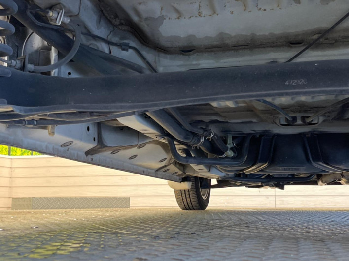 2015 Honda N-BOX DBA-JF1 (UW-6a32102d163a0)[21]
