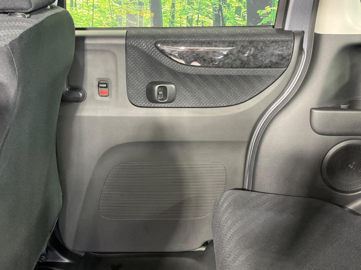 2013 Honda N-BOX DBA-JF1 (UW-6a32102fcba53)[18]