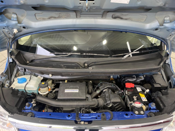 2018 Honda N-BOX DBA-JF3 (UW-6a321032774f7)[15]