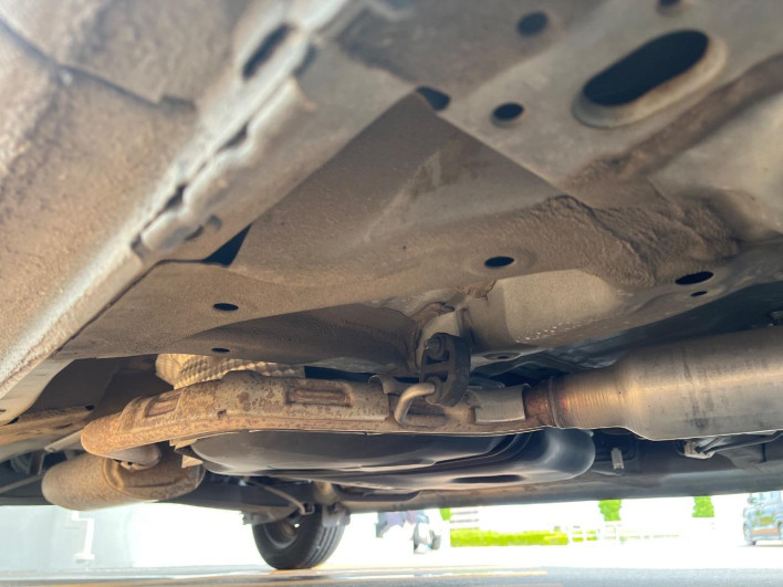 2017 Honda N-BOX DBA-JF3 (UW-6a321032e601d)[25]