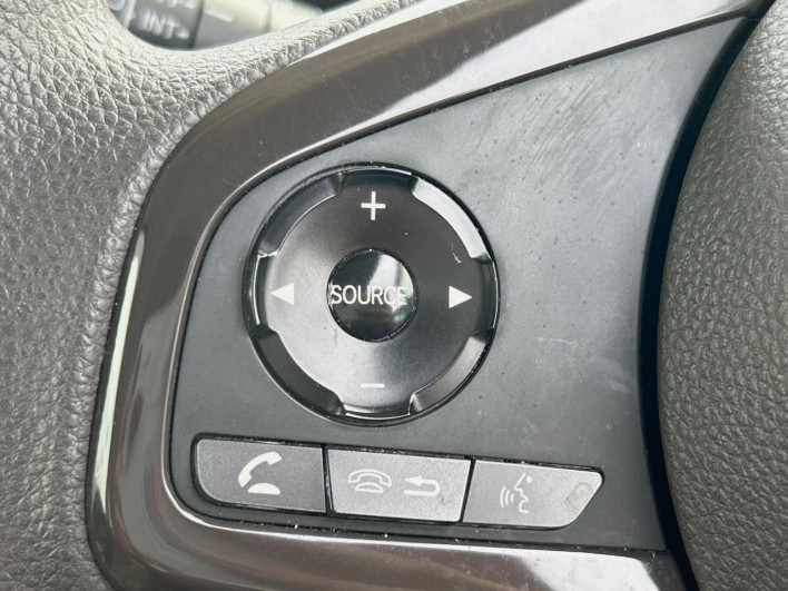 2017 Honda N-BOX DBA-JF3 (UW-6a321032e9654)[11]