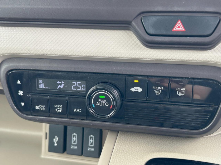 2017 Honda N-BOX DBA-JF3 (UW-6a321032e9654)[7]