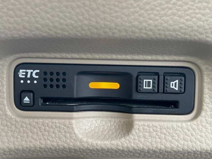 2017 Honda N-BOX DBA-JF3 (UW-6a321032e9654)[9]