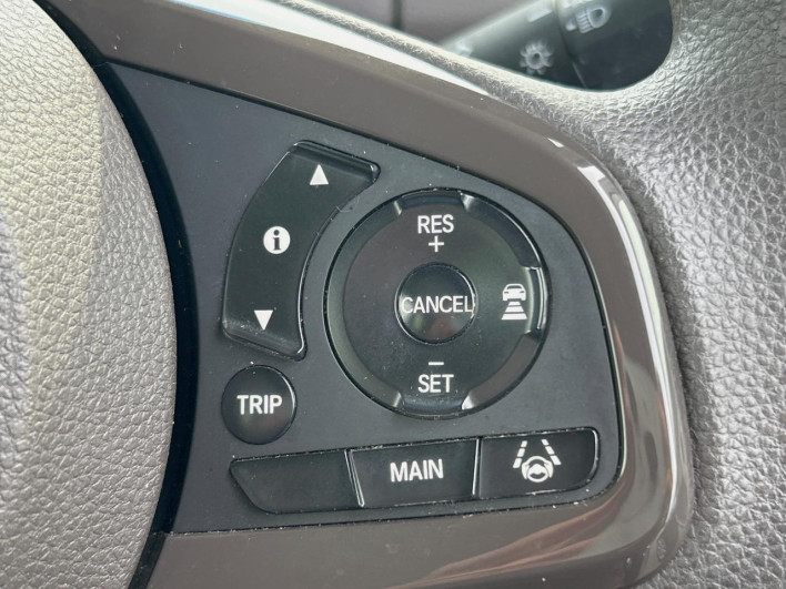 2017 Honda N-BOX DBA-JF3 (UW-6a321032e9654)[12]