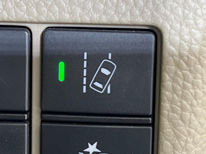 2019 Honda N-BOX DBA-JF3 (UW-6a321035b728e)[22]