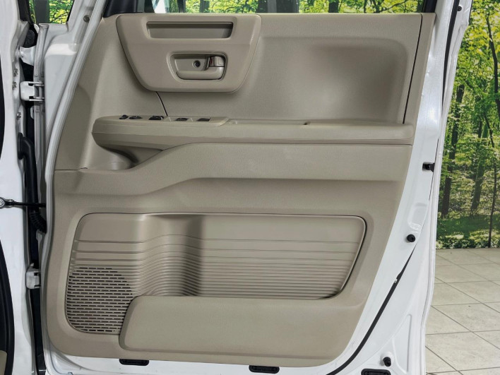 2019 Honda N-BOX DBA-JF3 (UW-6a321035b728e)[14]