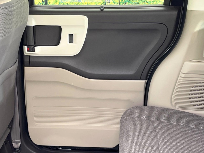 2019 Honda N-BOX DBA-JF3 (UW-6a321036e0c2c)[12]