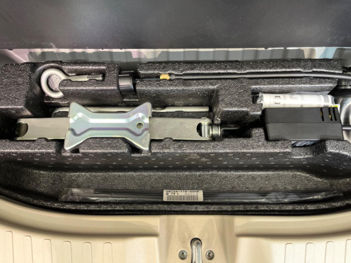 2020 Honda N-BOX 6BA-JF3 (UW-6a321038c9511)[12]