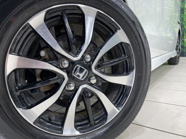2020 Honda N-BOX CUSTOM 6BA-JF3 (UW-6a321038e0d40)[5]