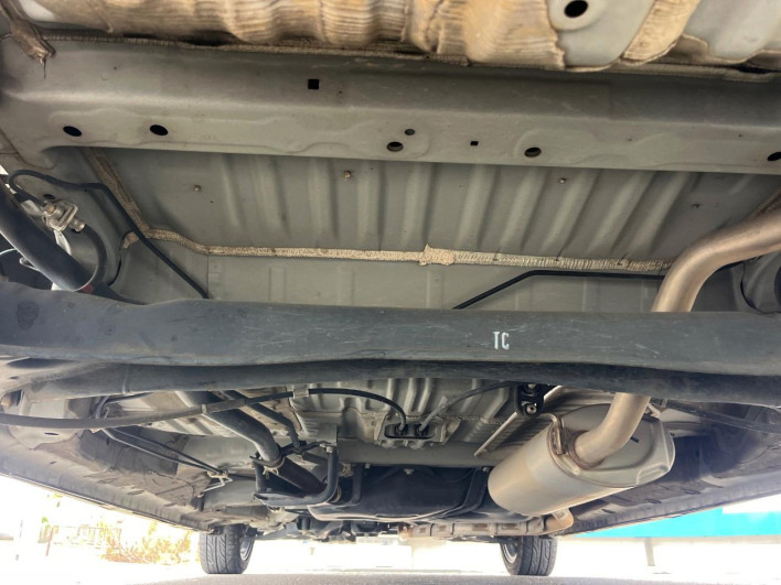 2019 Honda N-BOX CUSTOM DBA-JF3 (UW-6a32103b02c19)[13]